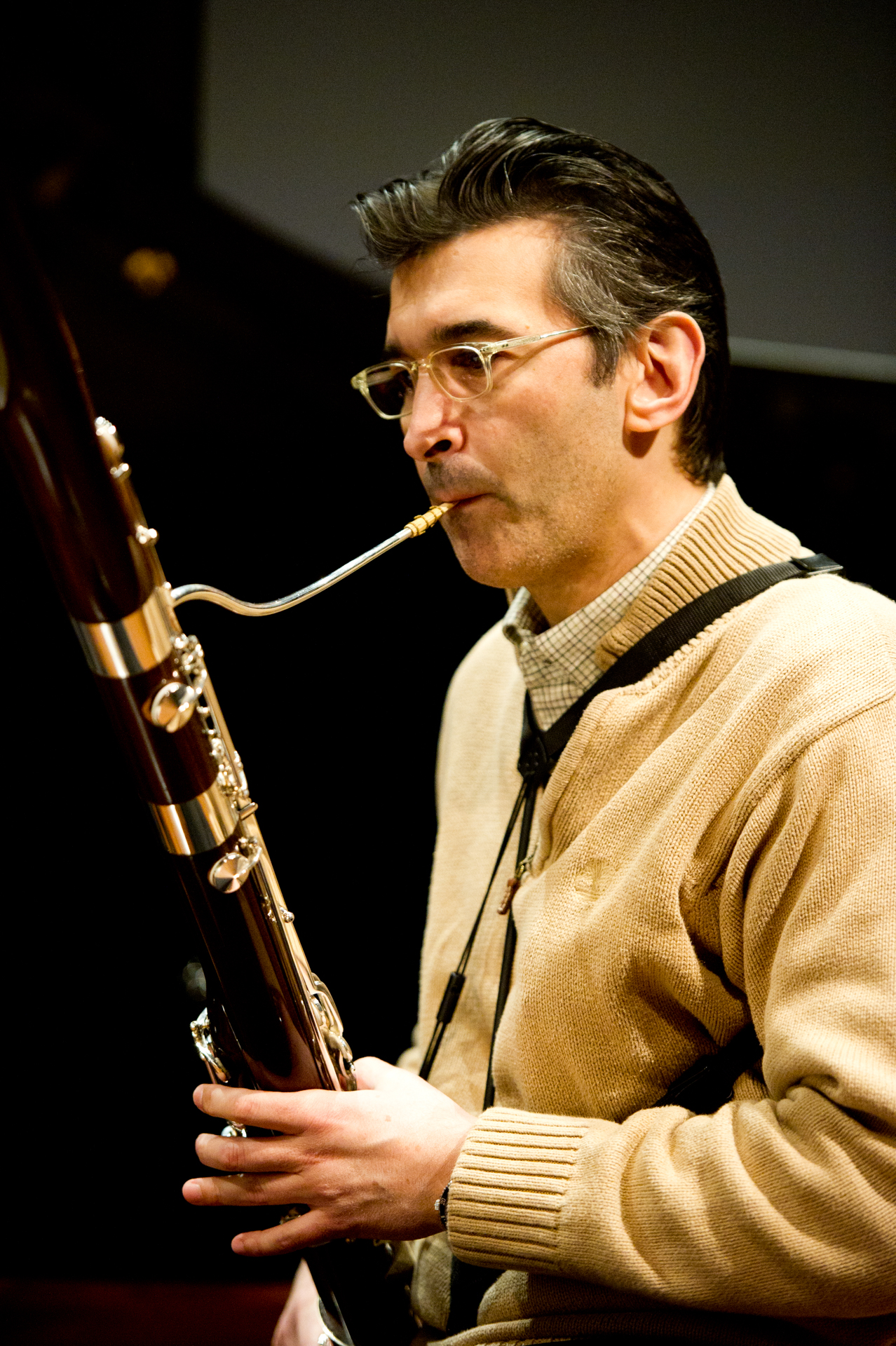 B - Gustavo Nunez
