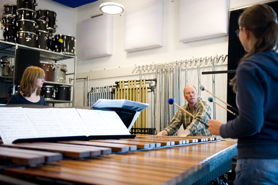 E - Percussion Friends Chamber Music Academy 2012