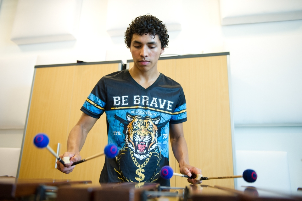 E - Percussion Friends Chamber Music Academy 2014