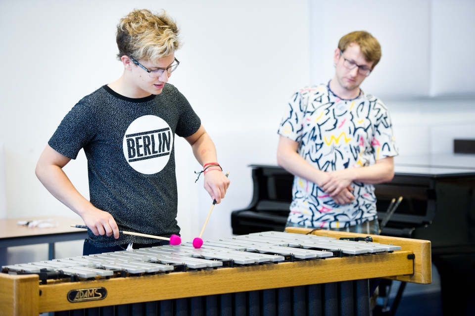 E - Percussion Friends Chamber Music Academy 2016