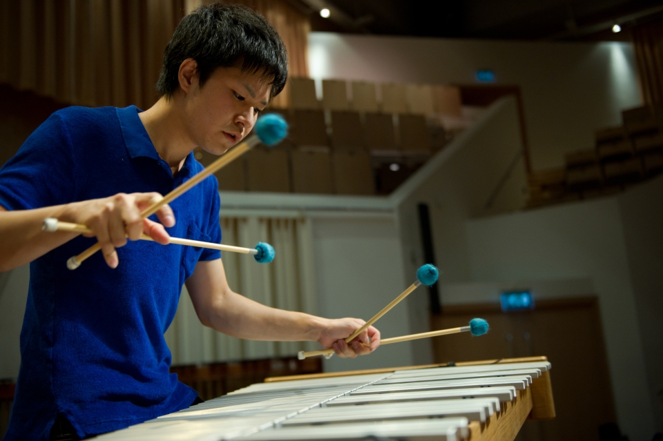 E - Tromp Percussion Eindhoven 2012