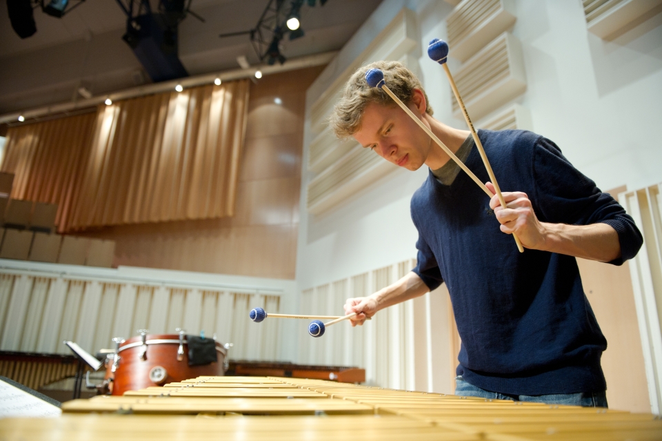 E - Tromp Percussion Eindhoven 2012