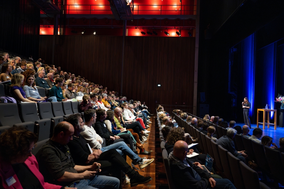 F - Fonds Podiumkunsten - Bijeenkomsten Meerjarige Subsidies