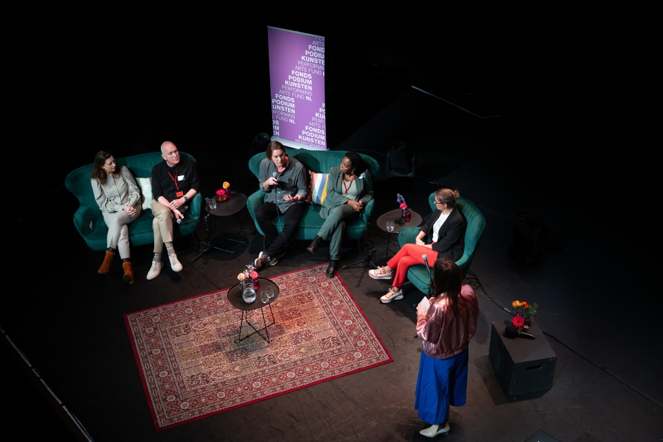 F - Fonds Podiumkunsten - Bijeenkomsten Meerjarige Subsidies