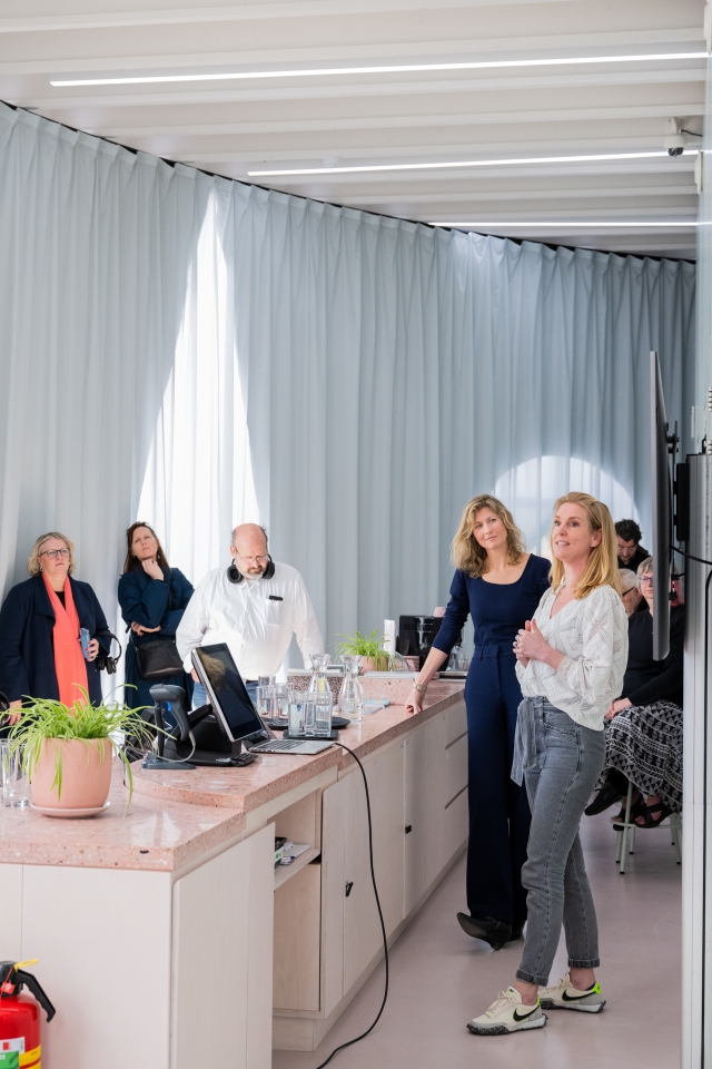 F - Provincie Flevoland - Bezoek Raad voor Cultuur