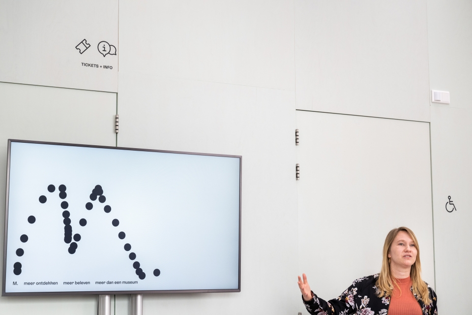 F - Provincie Flevoland - Bezoek Raad voor Cultuur