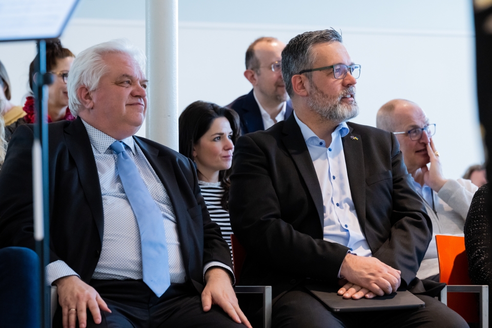 F - Provincie Flevoland - Bezoek Raad voor Cultuur