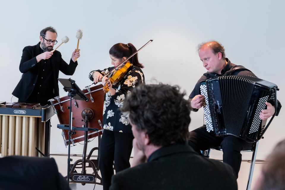 F - Provincie Flevoland - Bezoek Raad voor Cultuur