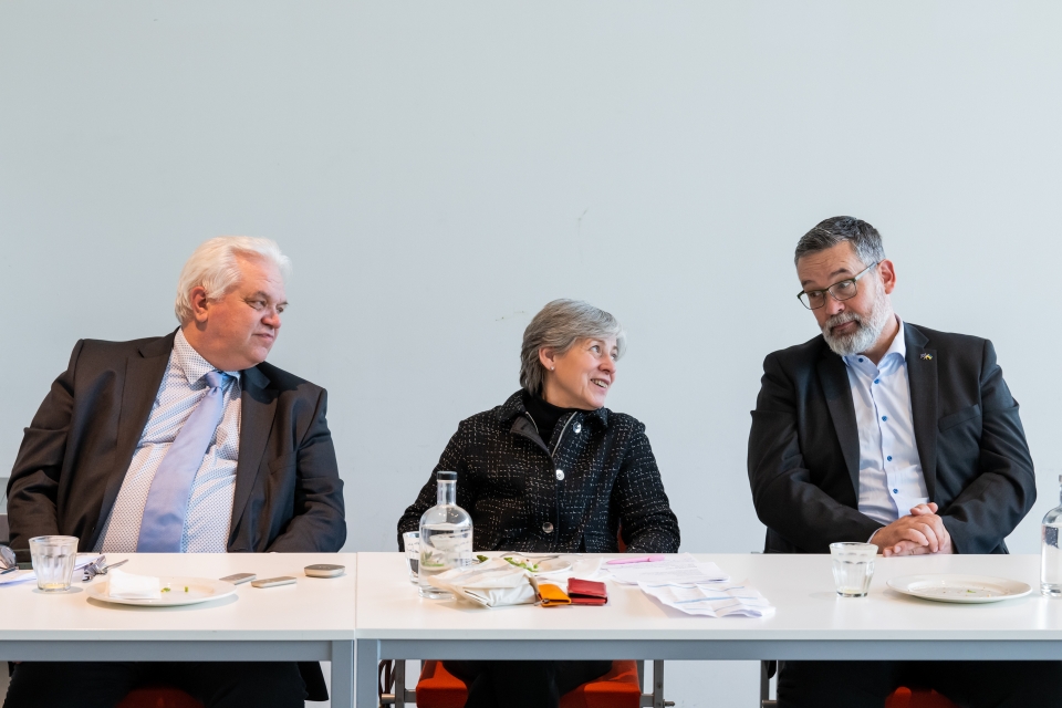 F - Provincie Flevoland - Bezoek Raad voor Cultuur