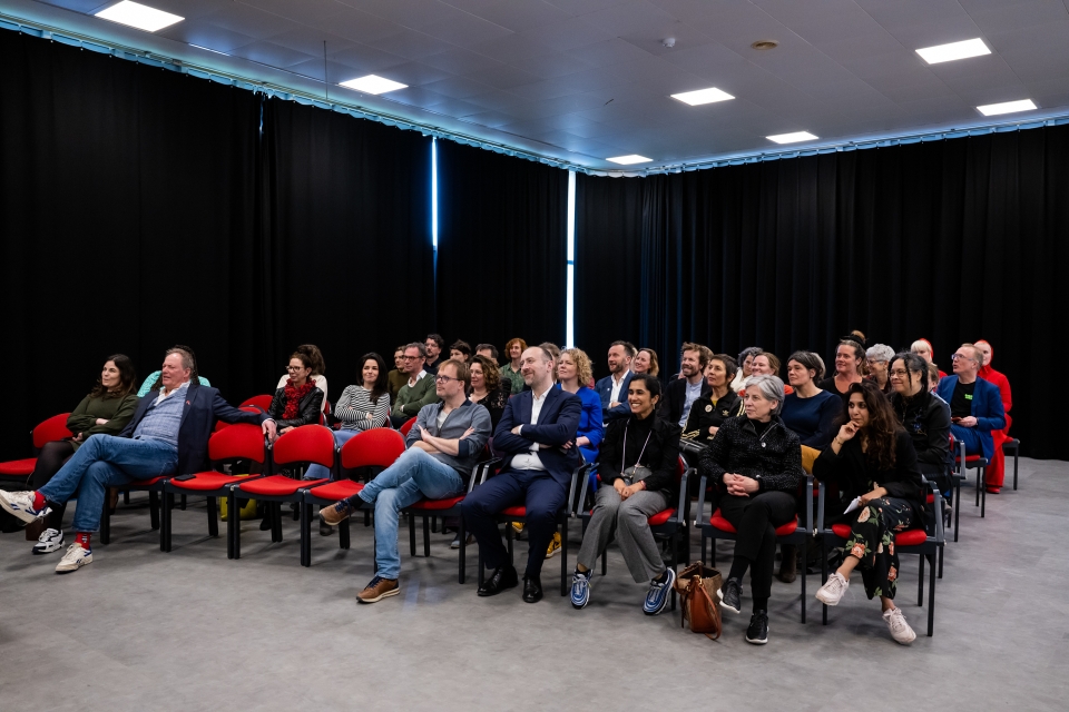 F - Provincie Flevoland - Bezoek Raad voor Cultuur