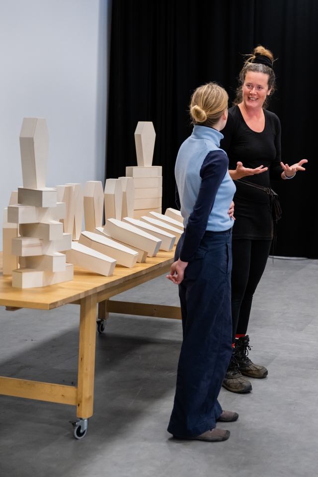 F - Provincie Flevoland - Bezoek Raad voor Cultuur